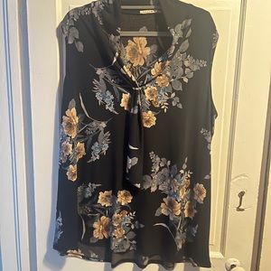 Beacon Floral Tank Top Size: 3XL